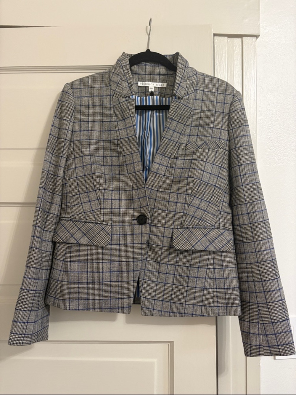 Veronica Beard Gray Plaid Dickey Blazer with Blue Windowpane size 6